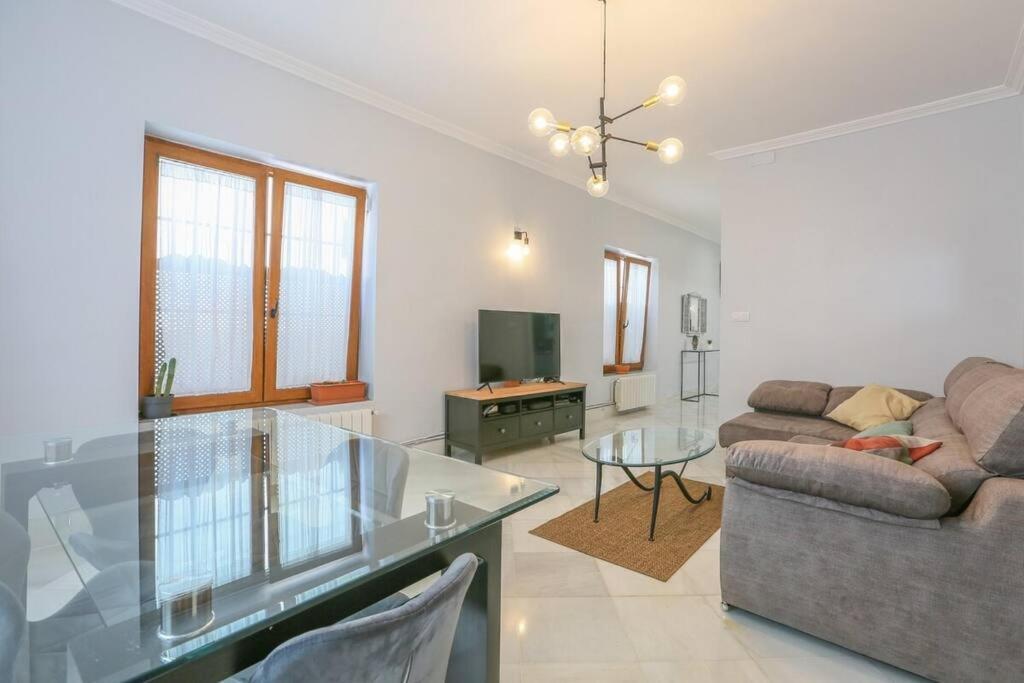Riverwalk Suites - Puente Triana Seville Ngoại thất bức ảnh