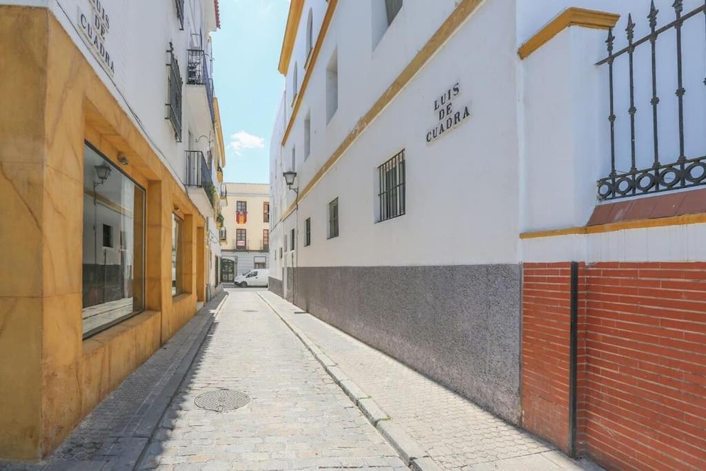 Riverwalk Suites - Puente Triana Seville Ngoại thất bức ảnh